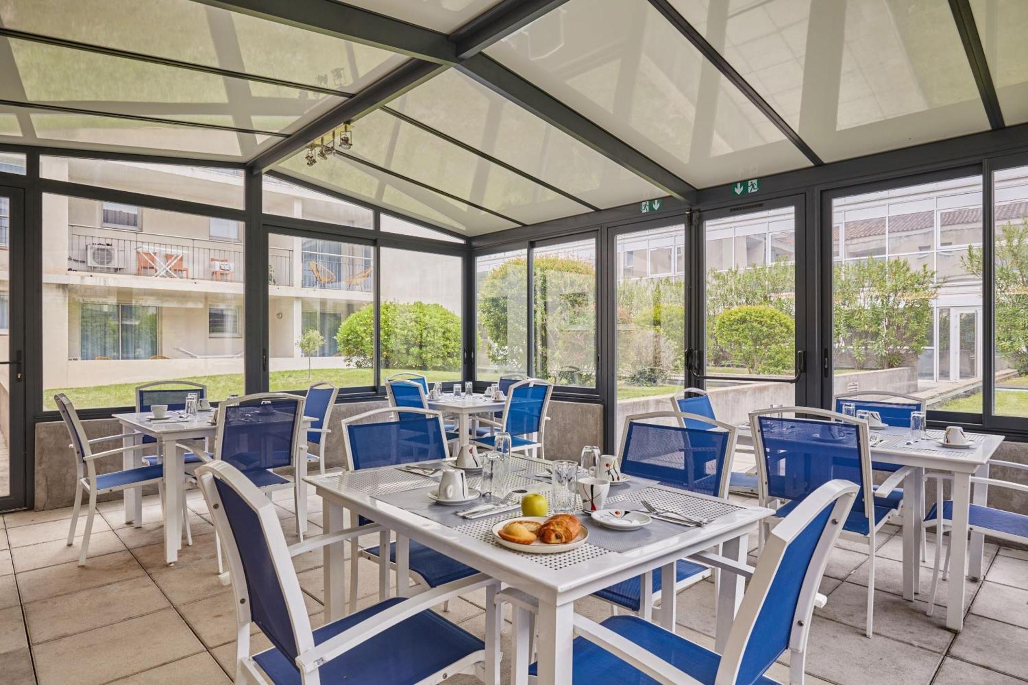 Appart Hotel Odalys City Aix En Provence Le Clos De La Chartreuse Экс-ан-Прованс Экстерьер фото