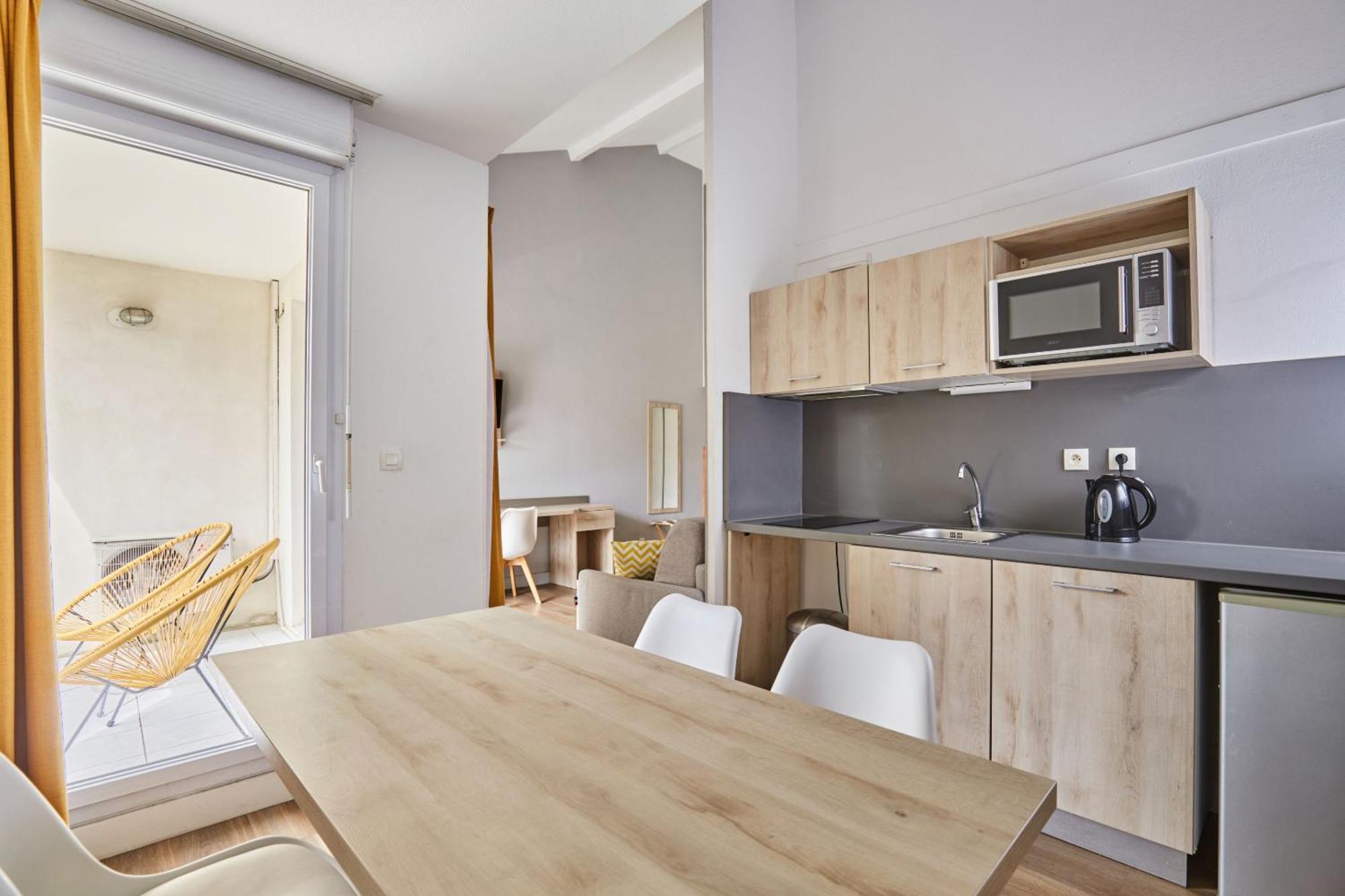 Appart Hotel Odalys City Aix En Provence Le Clos De La Chartreuse Экс-ан-Прованс Экстерьер фото
