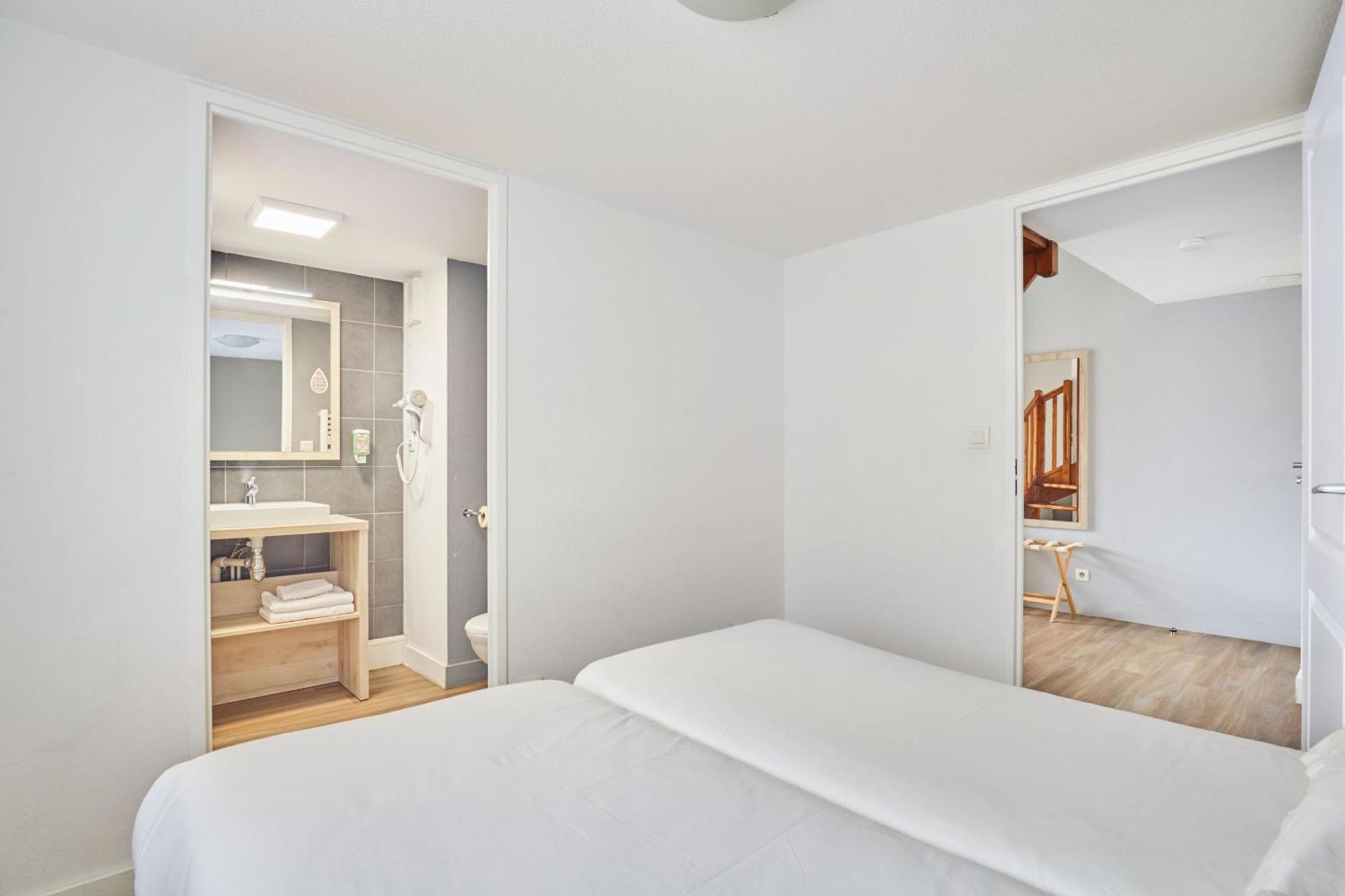 Appart Hotel Odalys City Aix En Provence Le Clos De La Chartreuse Экс-ан-Прованс Экстерьер фото