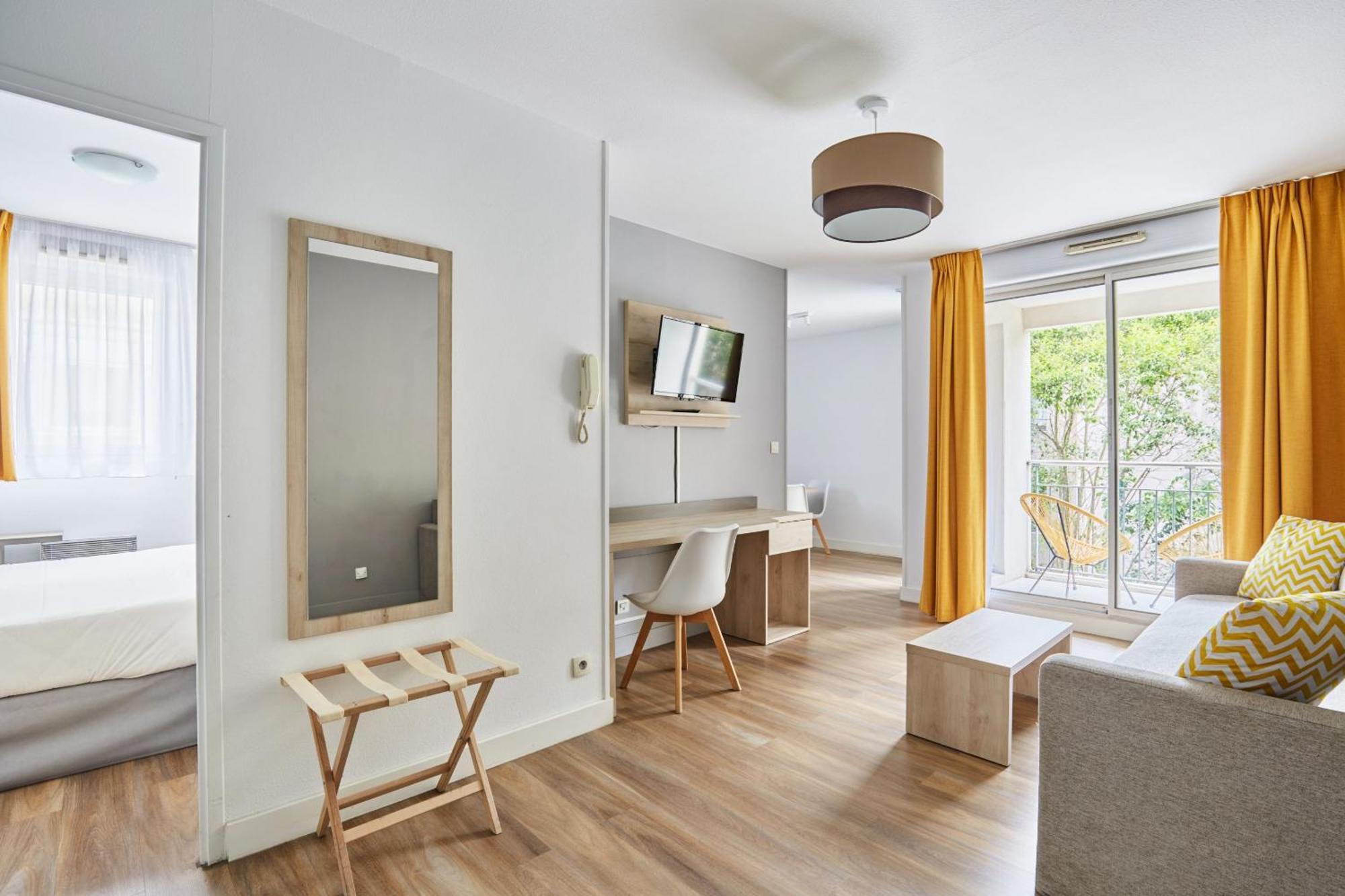 Appart Hotel Odalys City Aix En Provence Le Clos De La Chartreuse Экс-ан-Прованс Экстерьер фото