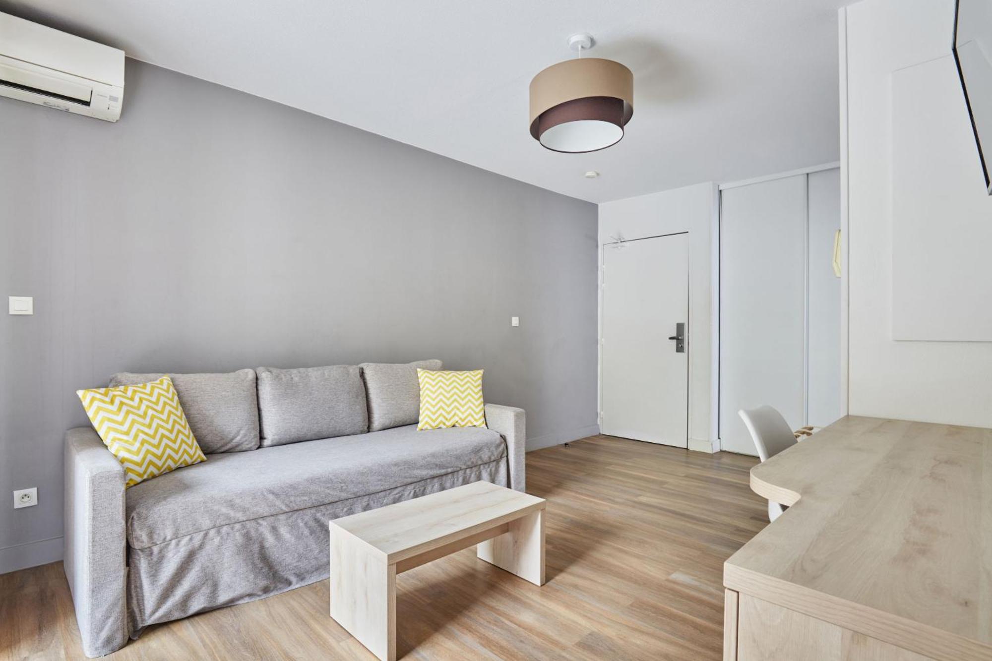 Appart Hotel Odalys City Aix En Provence Le Clos De La Chartreuse Экс-ан-Прованс Экстерьер фото