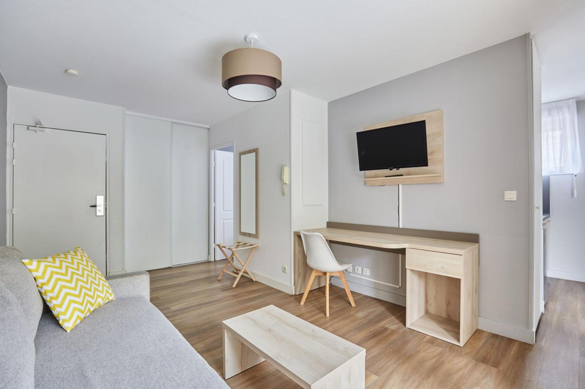 Appart Hotel Odalys City Aix En Provence Le Clos De La Chartreuse Экс-ан-Прованс Экстерьер фото